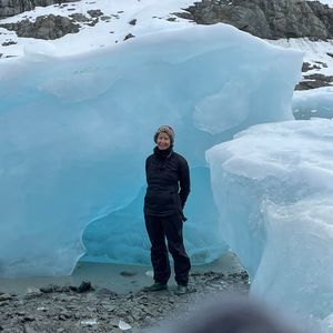 Meet your Posher, Peggy